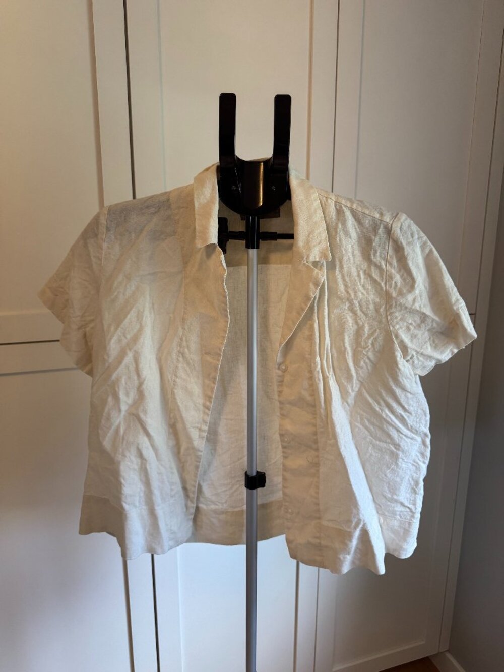 Everlane Linen Button Up Shirt